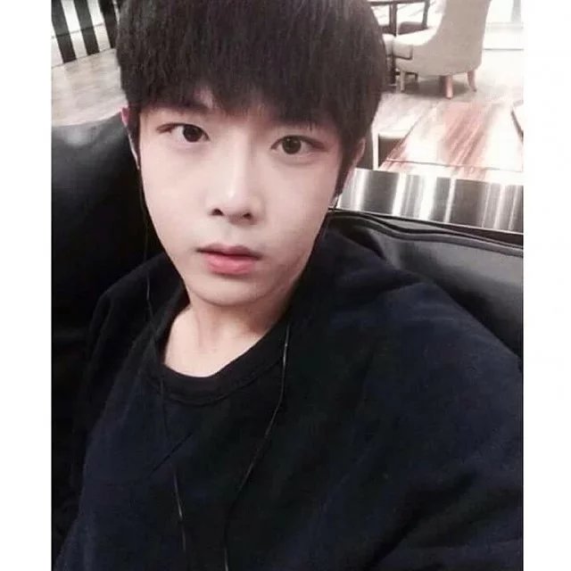 步馥安雯
