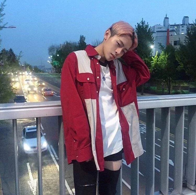 欧阳子莺霄