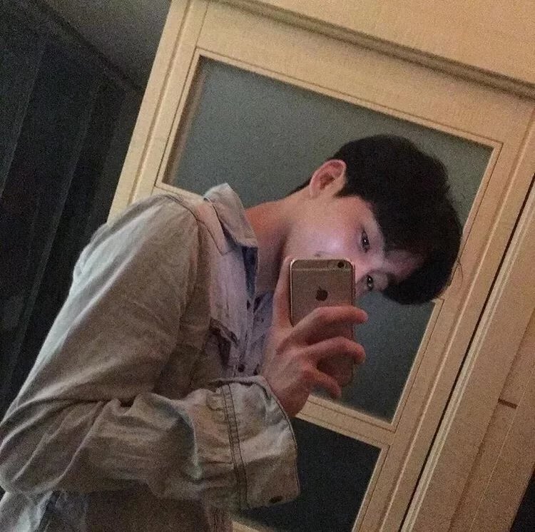 卓刚厚发