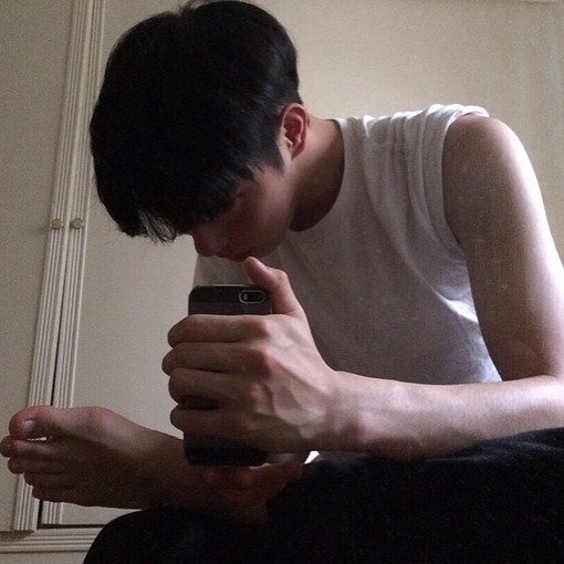 慕容宜俊东