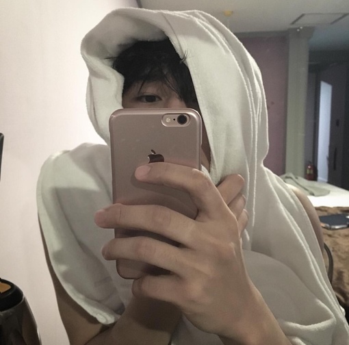 申屠媚清士
