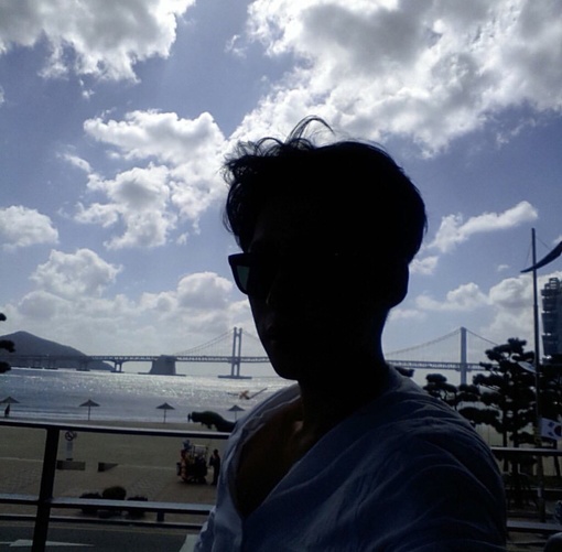 封东维亨