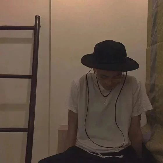 胡秀宜兴