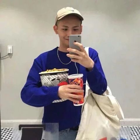 魏悦凤利